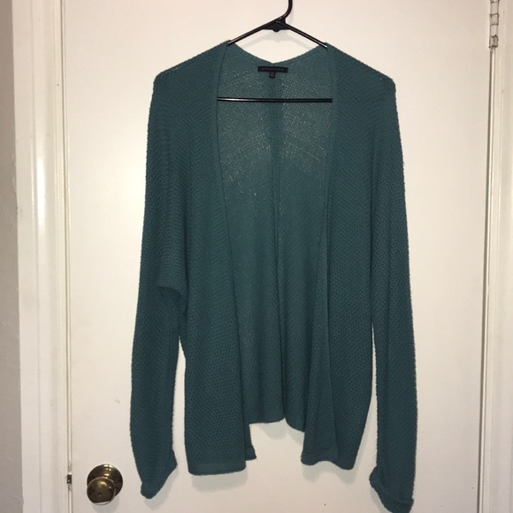 Cardigan - Picture 2 of 4